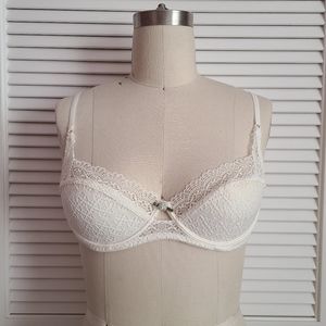 NWOT Intimately Free People Lace Bra